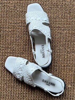 Women's White Seseto MEUCCI Sandals